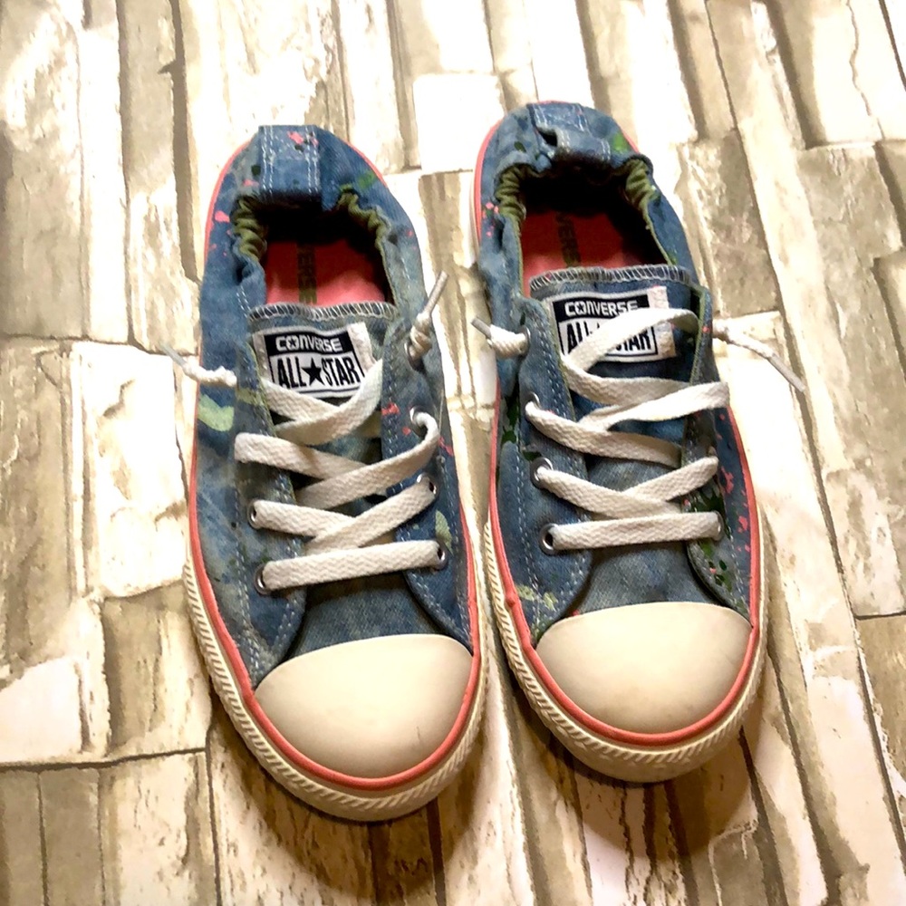 Girls Converse slip ons